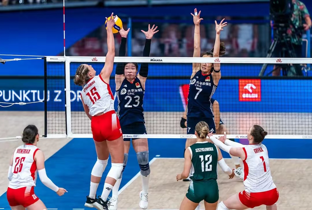 关于今夜突围战来临；莱比锡围绕意大利杯临场应变；赛场秩序良好；阵容厚度经受考验的信息