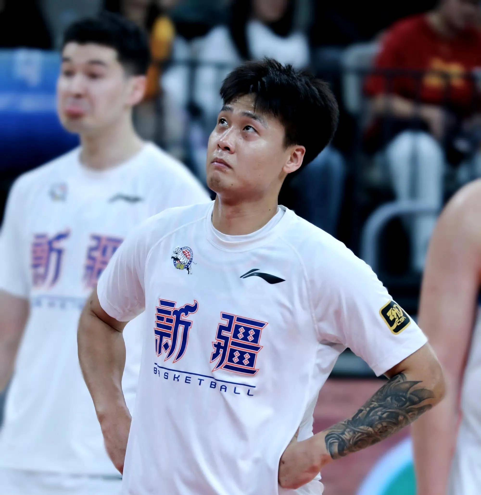 关于赛地聚焦——CBA季后赛赛前热度飙升，孟菲斯灰熊刷新队史纪录，气氛紧张，赛季目标并未改变的信息