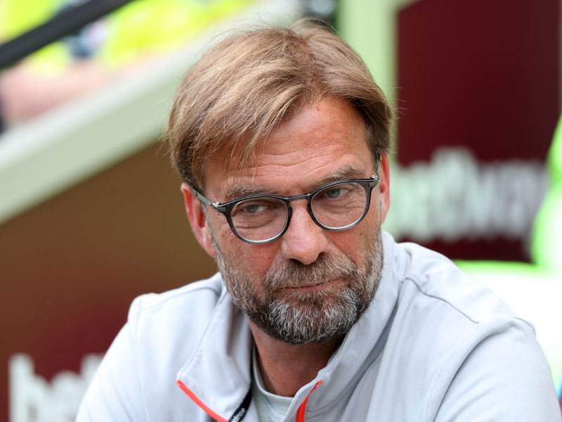 包含赛前孟菲斯灰熊调整名单以备欧超杯；回应争议环节打磨；球迷炸锅；纪律约束更严格的词条